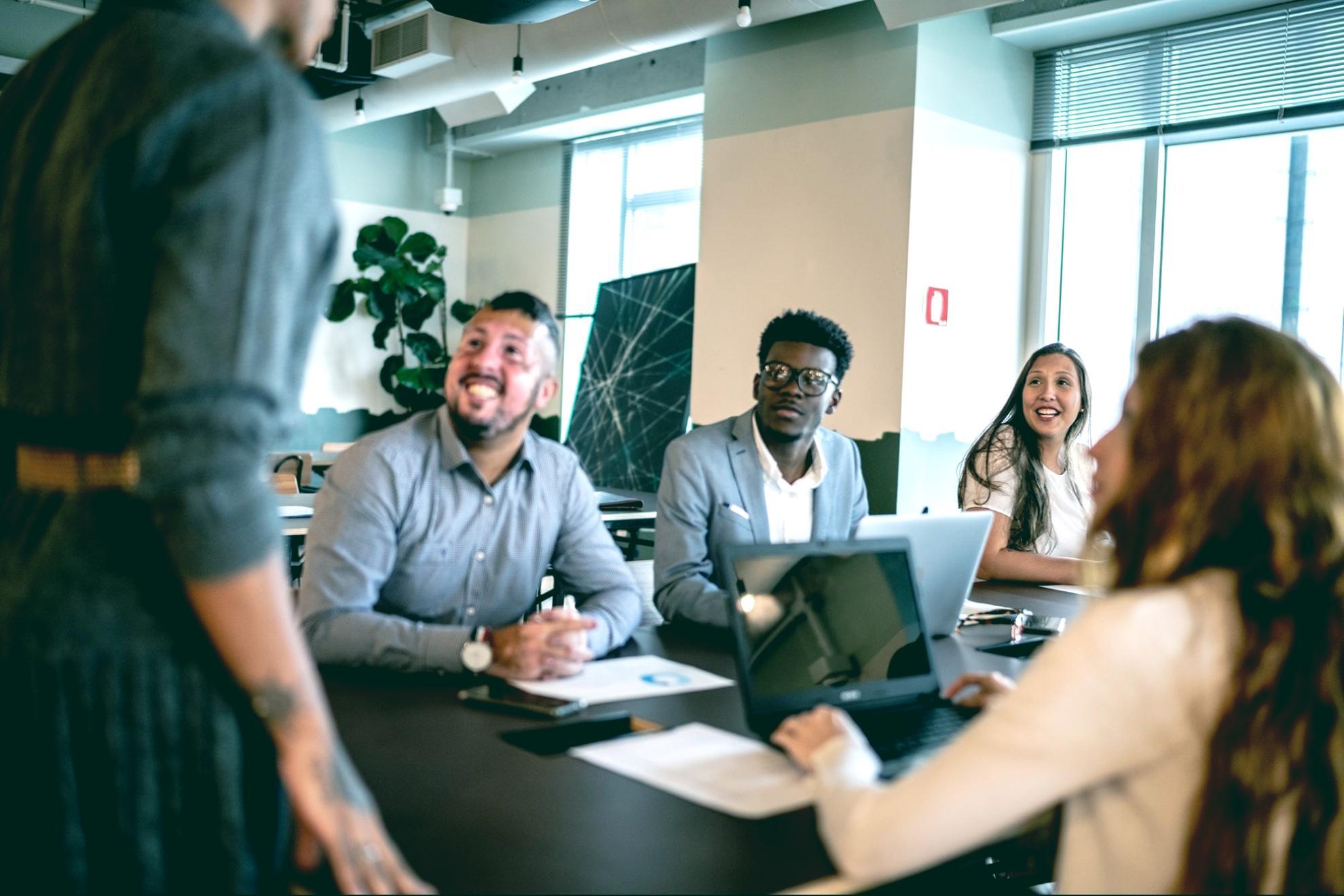 Espacio de trabajo colaborativo para análisis financiero en Palma