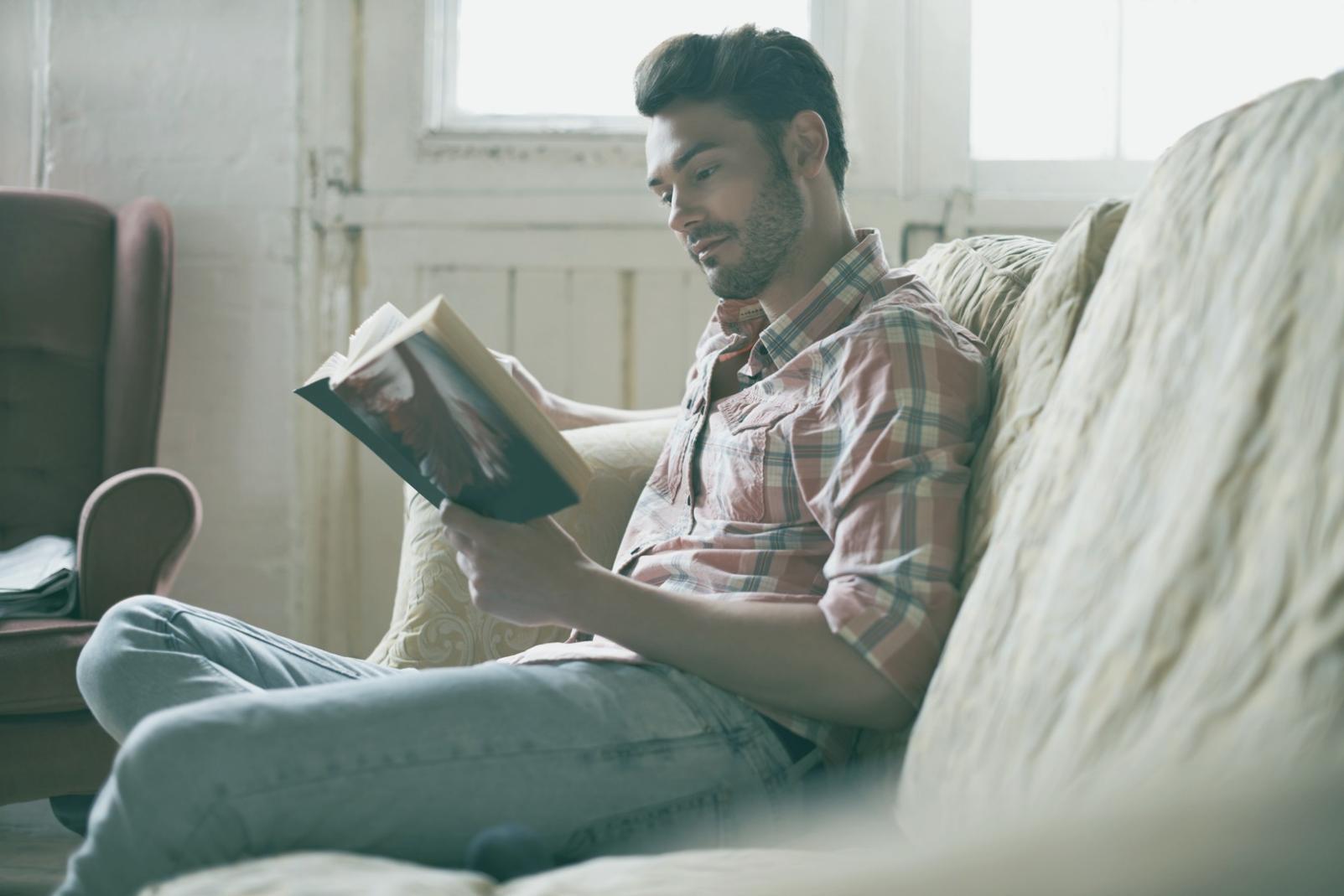 Sesión de formación práctica con análisis de casos reales